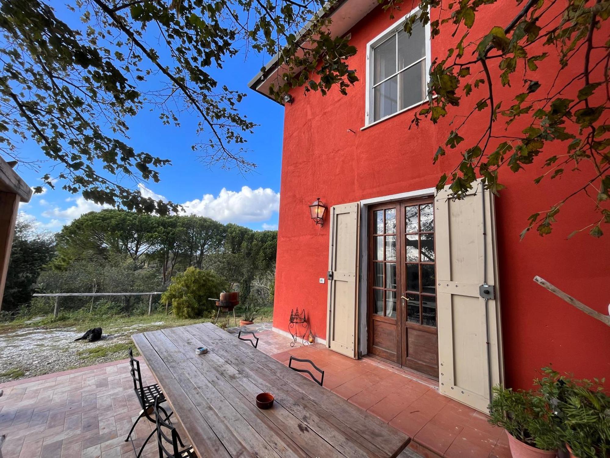 Podere Orzale Agri Hospitality Usigliano Екстериор снимка