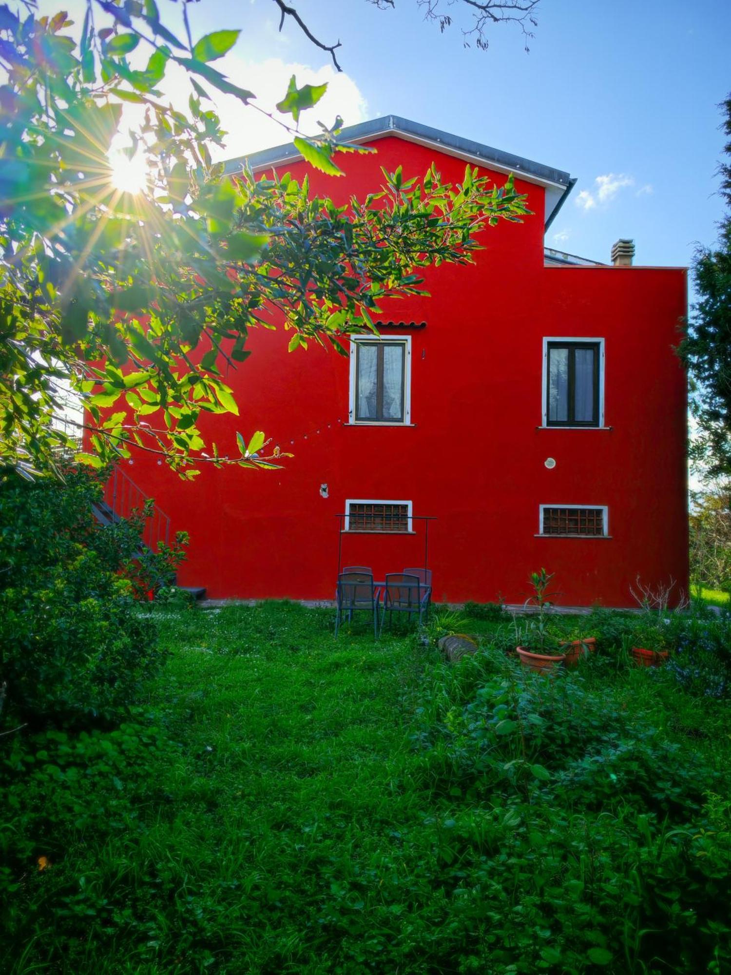 Podere Orzale Agri Hospitality Usigliano Екстериор снимка